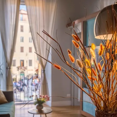 Navona Charming Balcony