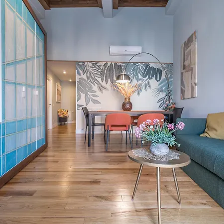 Navona Charming Balcony Apartament