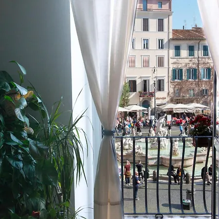 Navona Charming Balcony *