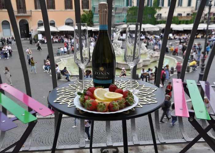 Apartment Navona Charming Balcony Rome