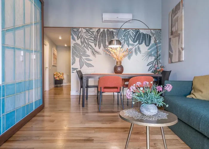 Navona Charming Balcony Apartment