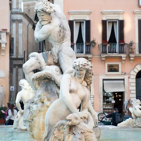 아파트 Navona Charming Balcony